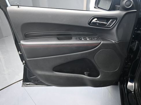 Used 2023 Dodge Durango GT image 13