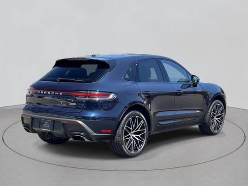 Used 2022 Porsche Macan AWD/4WD image 4