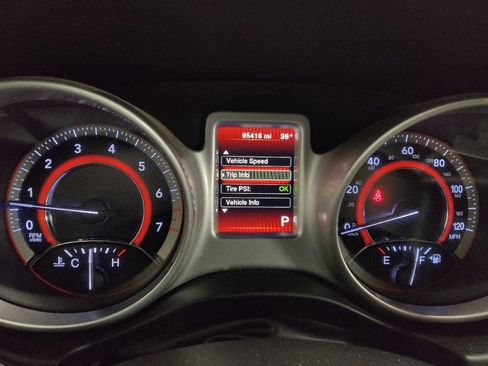 Used 2019 Dodge Journey SE w/ Premium Group image 23