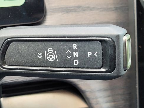 Used 2023 Rivian R1T Adventure image 25