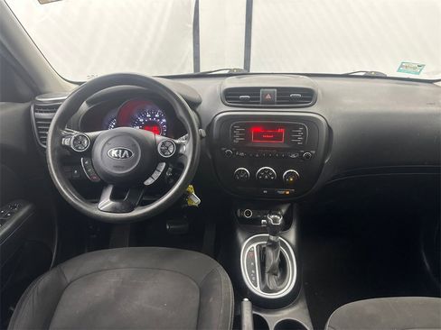 Used 2014 Kia Soul Base image 22