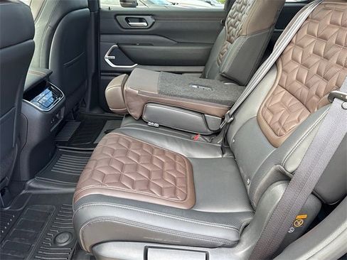 New 2026 Nissan Armada Platinum image 18