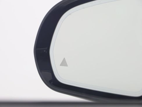 Used 2023 Mercedes-Benz AMG GT 43 w/ Driver Assistance Package image 35