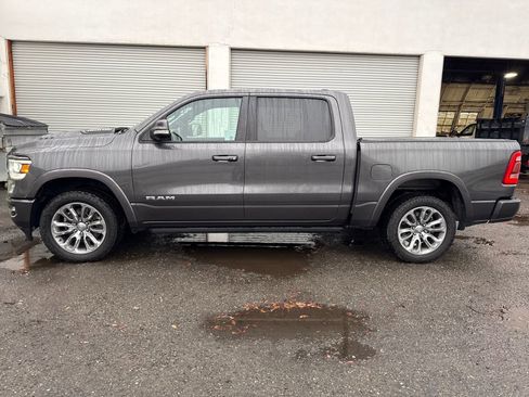 Used 2019 RAM 1500 Laramie image 2