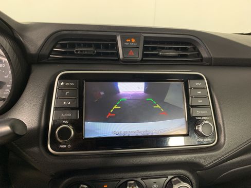 Used 2023 Nissan Versa S FWD image 27