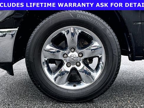 Used 2019 RAM 1500 Big Horn AWD/4WD image 8