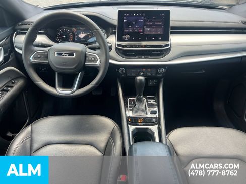 Used 2025 Jeep Compass Limited AWD/4WD image 27
