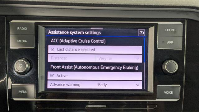 Used 2024 Volkswagen Jetta S FWD image 32