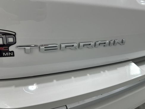 Used 2024 GMC Terrain Denali image 30