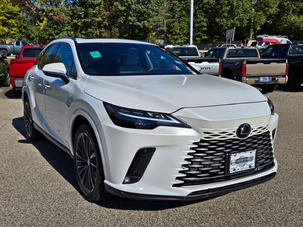 Used 2025 Lexus RX 350 Premium w/ Accessory Package AWD/4WD image 8