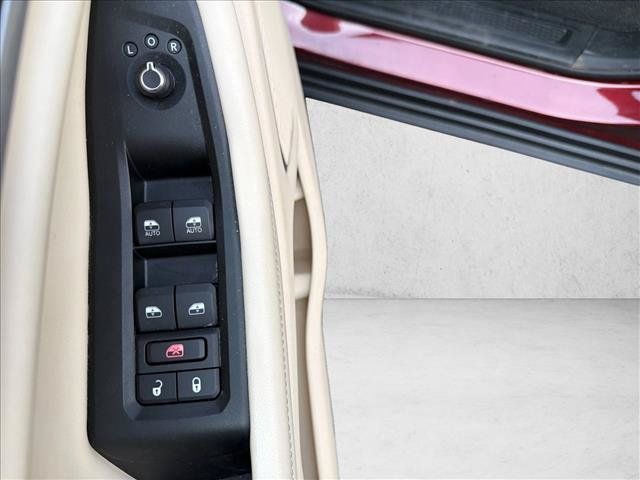 Used 2021 Jeep Grand Cherokee L Limited AWD/4WD image 11