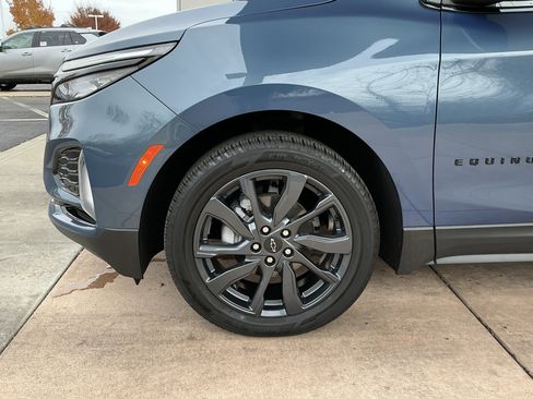 Used 2024 Chevrolet Equinox RS image 25