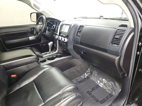 Used 2020 Toyota Sequoia TRD Pro w/ Carpet Mat Package (TMS) AWD/4WD image 43
