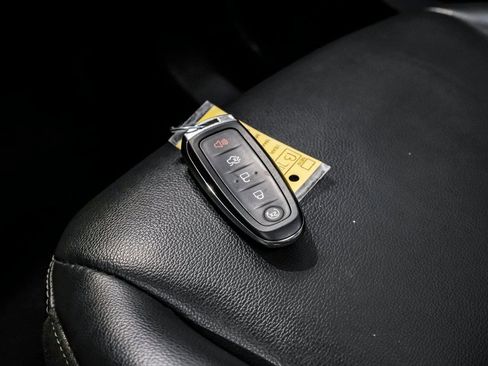 Used 2019 Ford Escape SEL image 66