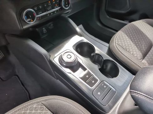 Used 2024 Ford Escape Active AWD/4WD image 18