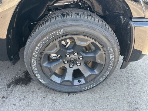New 2026 RAM 1500 Big Horn AWD/4WD image 25