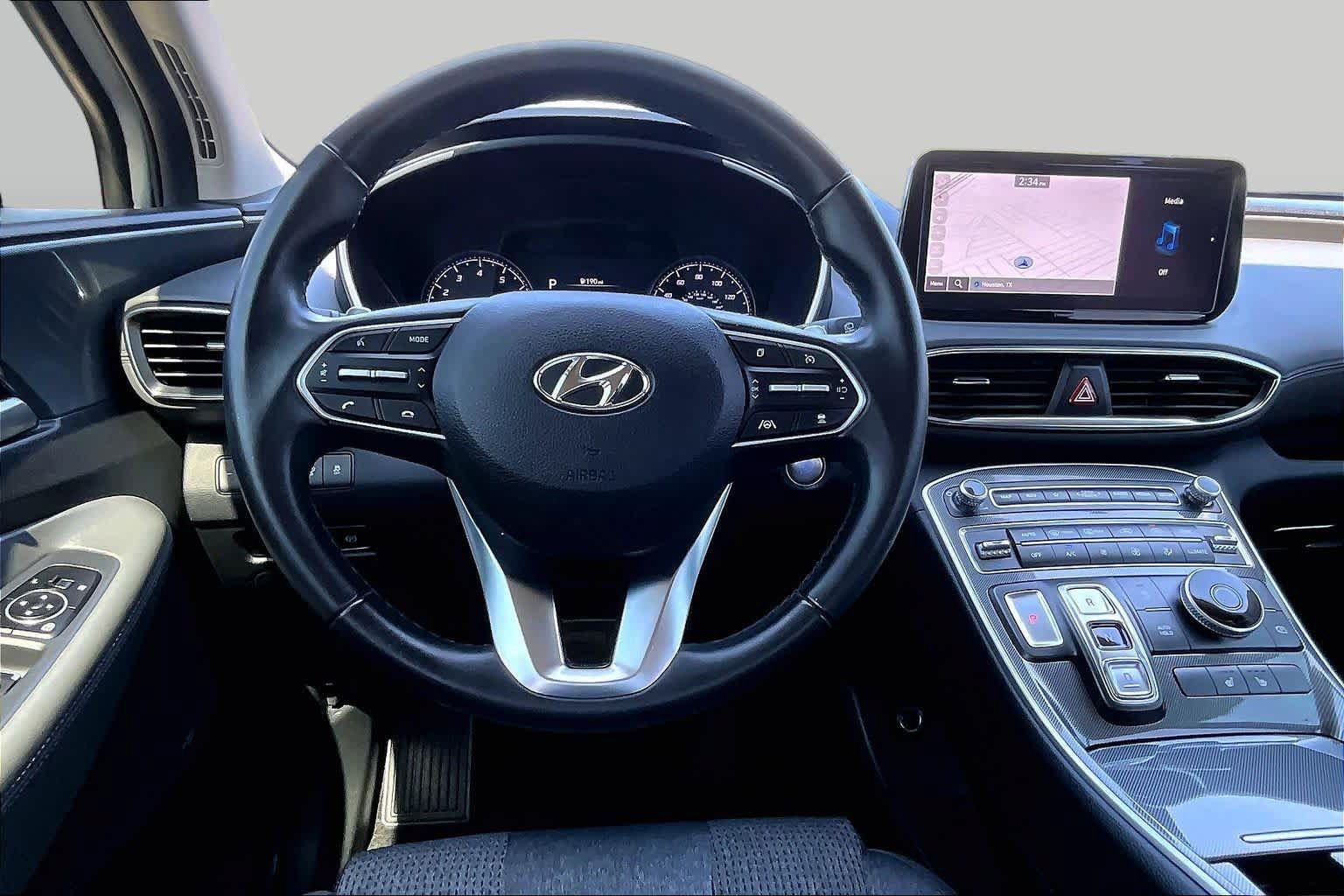 Used 2023 Hyundai Santa Fe SEL FWD image 6