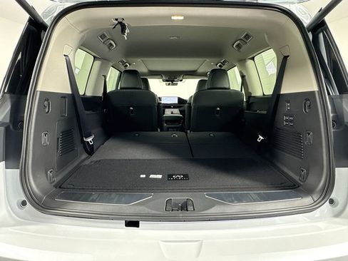 New 2026 INFINITI QX80 Luxe w/ Cargo Package image 31