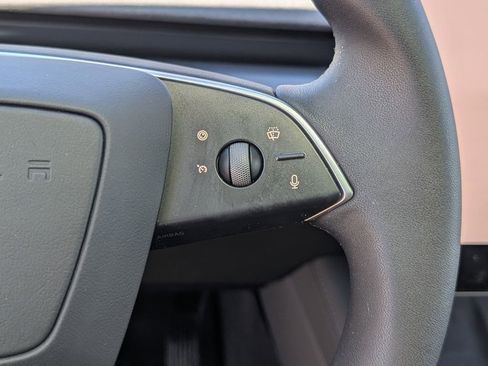 Used 2025 Tesla Model 3 Long Range RWD image 25