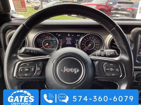 Used 2020 Jeep Wrangler Unlimited Sport AWD/4WD image 22
