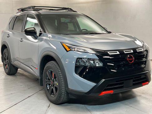 New 2026 Nissan Rogue SV w/ Rock Creek Premium Package AWD/4WD image 7