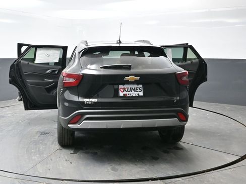New 2026 Chevrolet Trax LT image 50