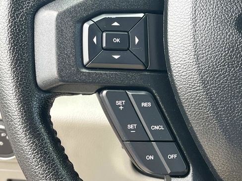 Used 2015 Ford F150 XLT w/ Equipment Group 302A Luxury RWD image 36