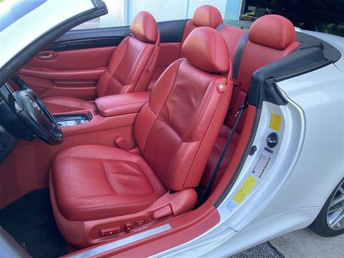 Used 2007 Lexus SC 430 Convertible RWD image 15