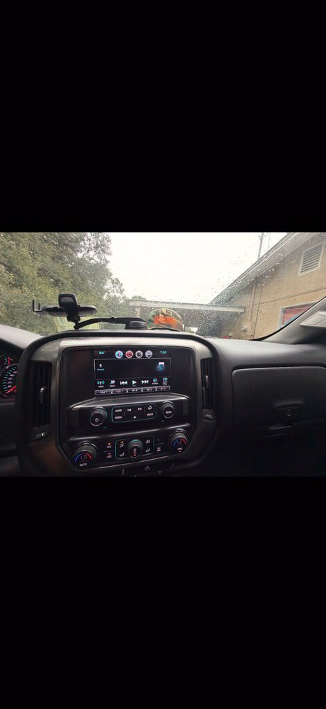 Used 2018 Chevrolet Silverado 1500 LT w/ All Star Edition AWD/4WD image 6