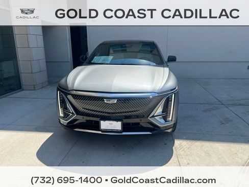 Used 2024 Cadillac Lyriq Luxury RWD image 5