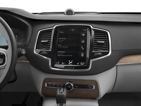Used 2018 Volvo XC90 T6 Inscription w/ Convenience Package AWD/4WD image 10