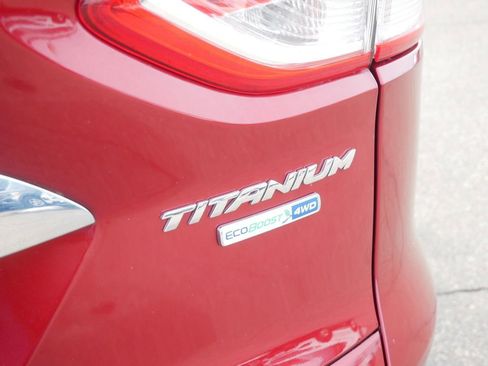 Used 2015 Ford Escape Titanium image 8