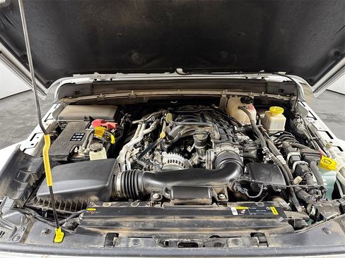 Used 2022 Jeep Gladiator Overland w/ Popular Equipment Package image 29