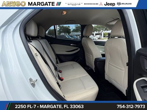 Used 2024 Buick Encore GX Preferred FWD image 16
