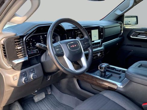 Used 2022 GMC Sierra 1500 Elevation AWD/4WD image 18