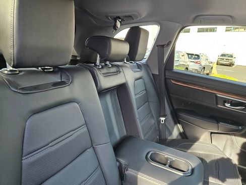 Used 2022 Honda CR-V Touring image 12