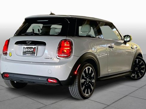 Used 2023 MINI Cooper SE image 12