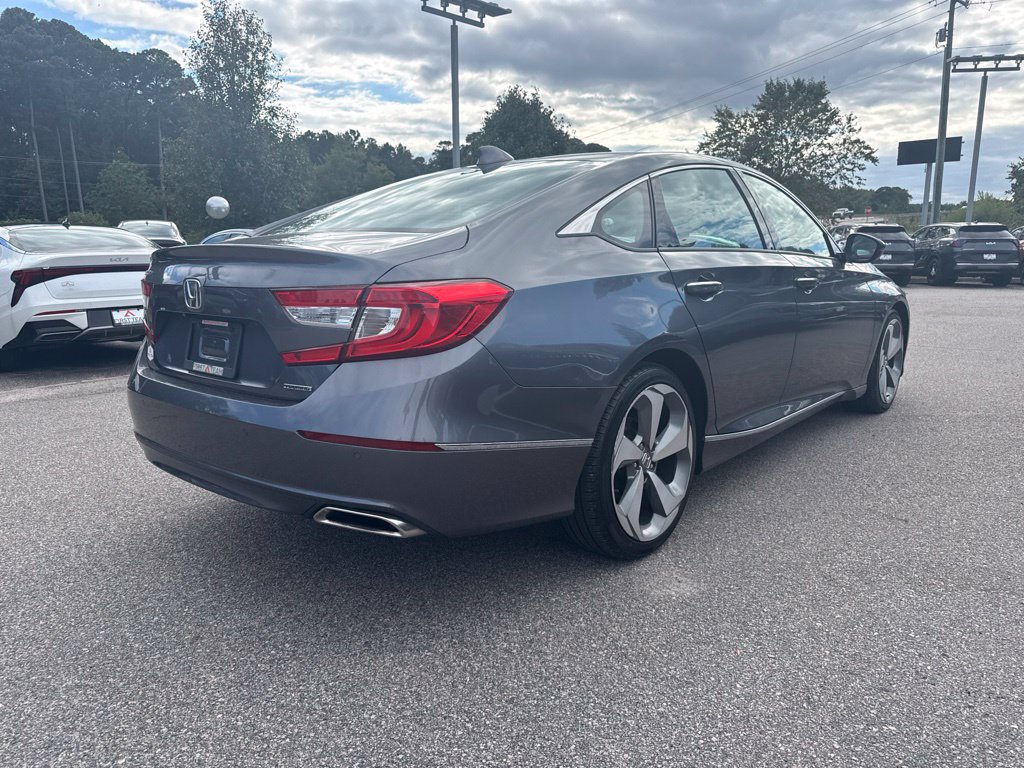 Used 2018 Honda Accord Touring image 5