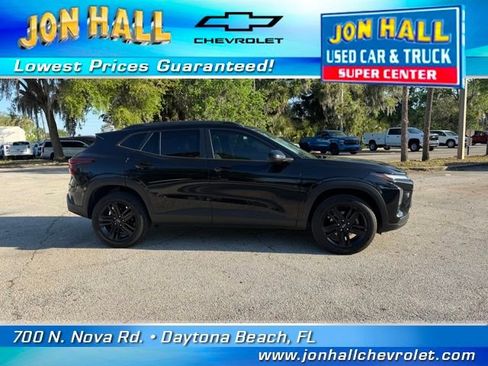 Used 2024 Chevrolet Trax ACTIV w/ Driver Confidence Package image 12