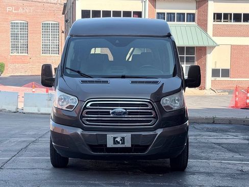 Used 2016 Ford Transit 150 XLT RWD image 5