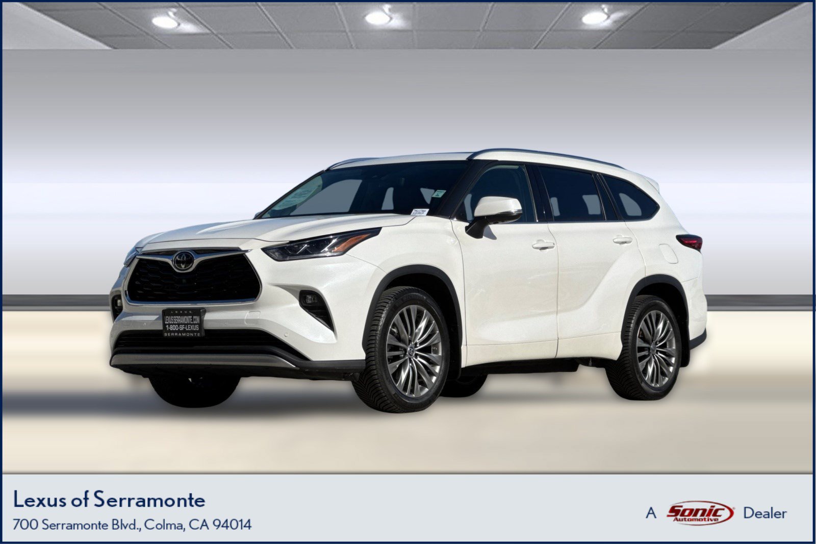 Used 2021 Toyota Highlander Platinum AWD/4WD image 1