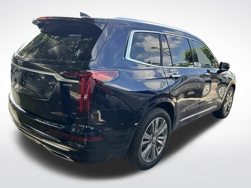 Used 2021 Cadillac XT6 Premium Luxury FWD image 5