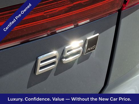 Certified 2024 Volvo XC60 B5 Core w/ Climate Package AWD/4WD image 31