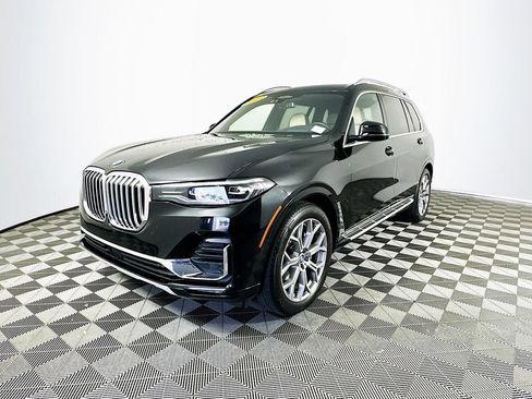 Used 2022 BMW X7 xDrive40i w/ Premium Package AWD/4WD image 5