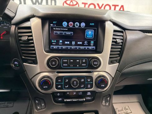Used 2020 GMC Yukon XL SLT AWD/4WD image 29
