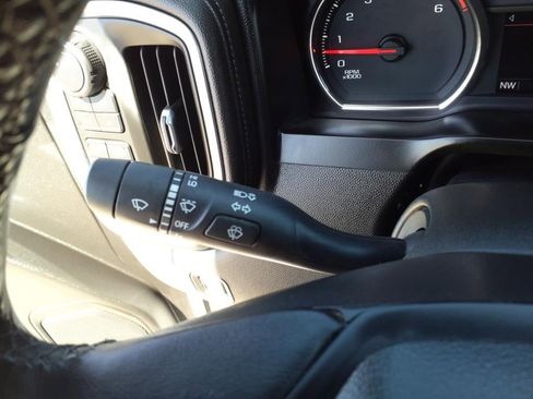 Used 2021 Chevrolet Silverado 1500 LT Trail Boss w/ Bed Protection Package image 23