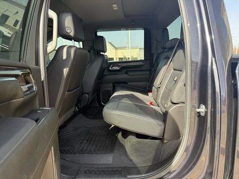 Used 2024 Chevrolet Silverado 2500 LTZ image 32