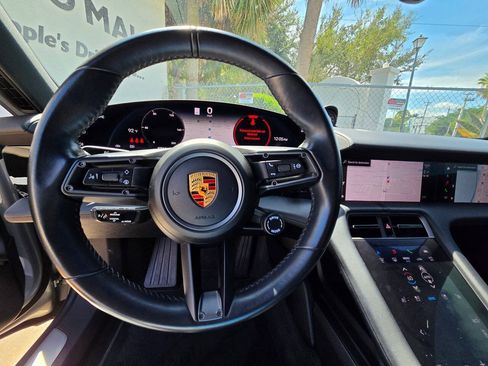 Used 2021 Porsche Taycan 4S AWD/4WD image 23