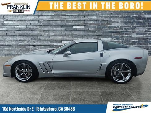 Used 2010 Chevrolet Corvette Grand Sport w/ Preferred Equipment Group image 2