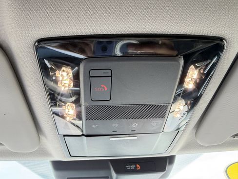 Used 2025 Mitsubishi Outlander ES AWD/4WD image 29